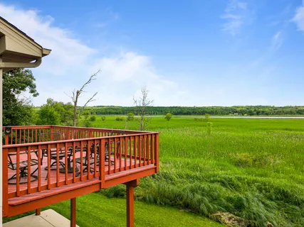 $525,000 | W3647 Lakeview Drive, Geneva, WI 53147