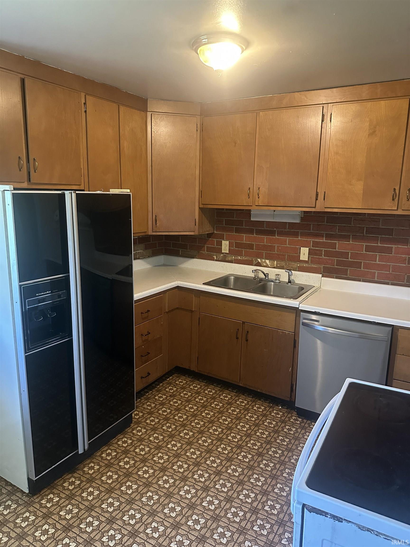 3521 West Tapp Road Bloomington, IN 47403 - Photo 6 of 16 Gallery Image 6