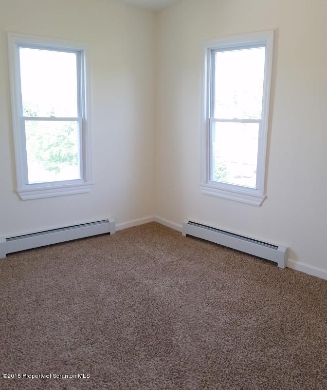 822 Walnut Street Avoca, PA 18641 - Photo 13 of 15 Gallery Image 13
