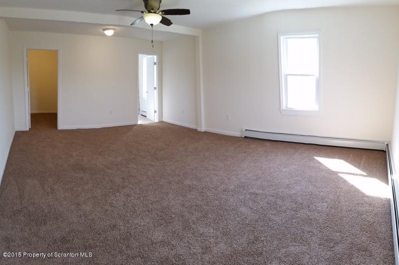 822 Walnut Street Avoca, PA 18641 - Photo 8 of 15 Gallery Image 8
