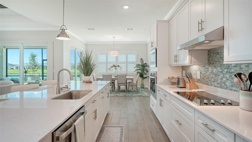 17285 Albatross Road Venice, FL 34293 - Photo 15 of 91 Gallery Image 15