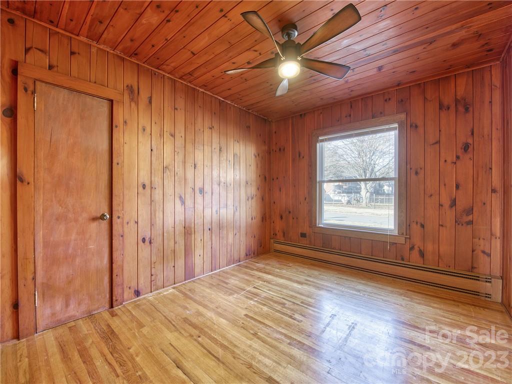 74 Rhoda Street Canton, NC 28716 - Photo 24 of 34 Gallery Image 24