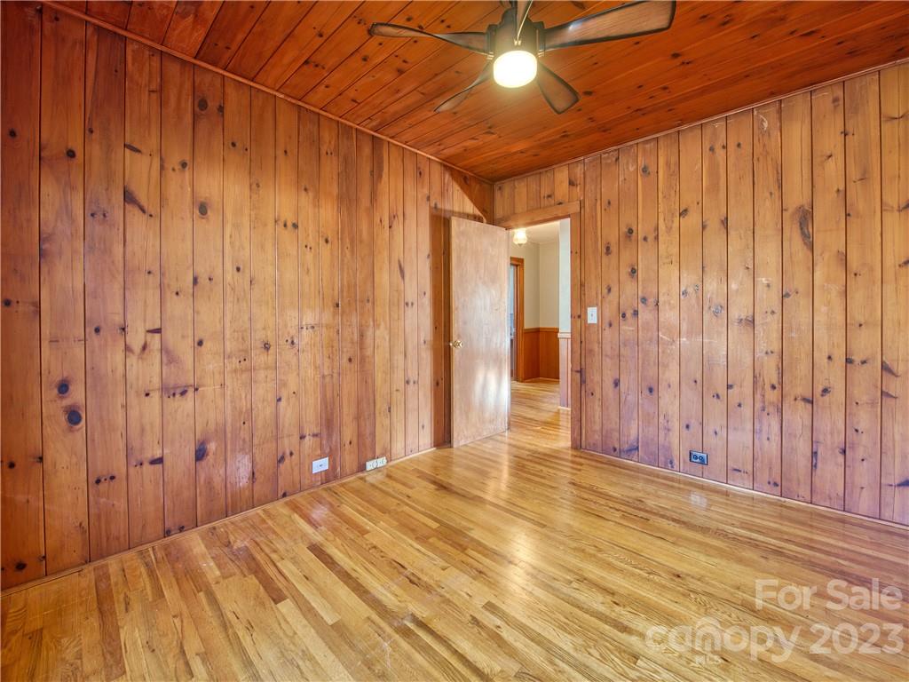 74 Rhoda Street Canton, NC 28716 - Photo 25 of 34 Gallery Image 25