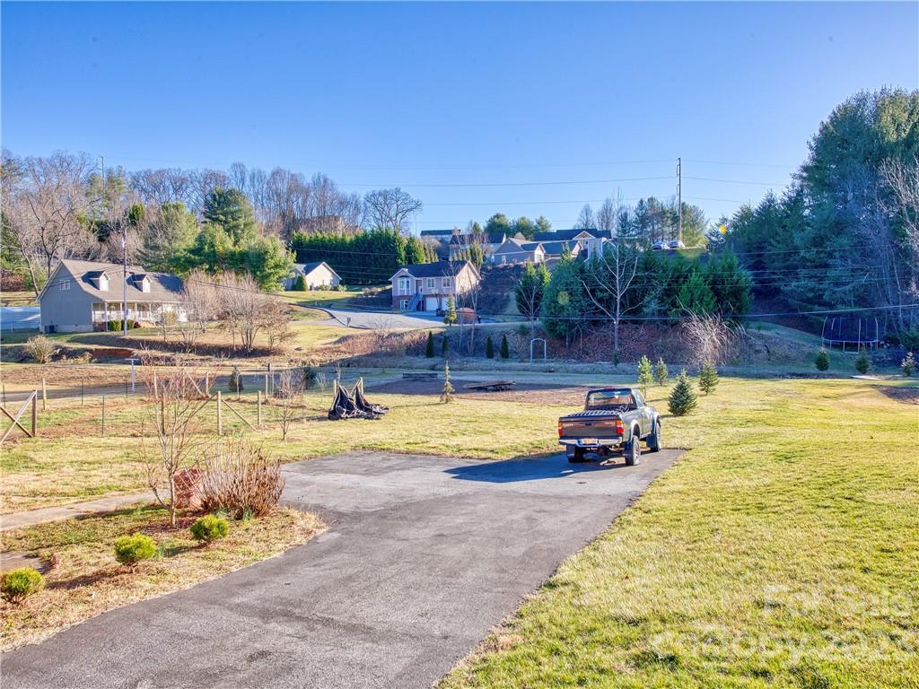 74 Rhoda Street Canton, NC 28716 - Photo 7 of 34 Gallery Image 7