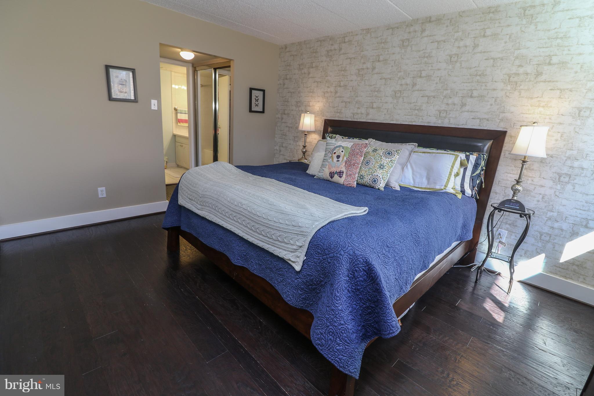 2114 Green Watch Way, Unit 101 Reston, VA 20191 - Photo 14 of 29 Not really a brick wall, but it sure looks good:)