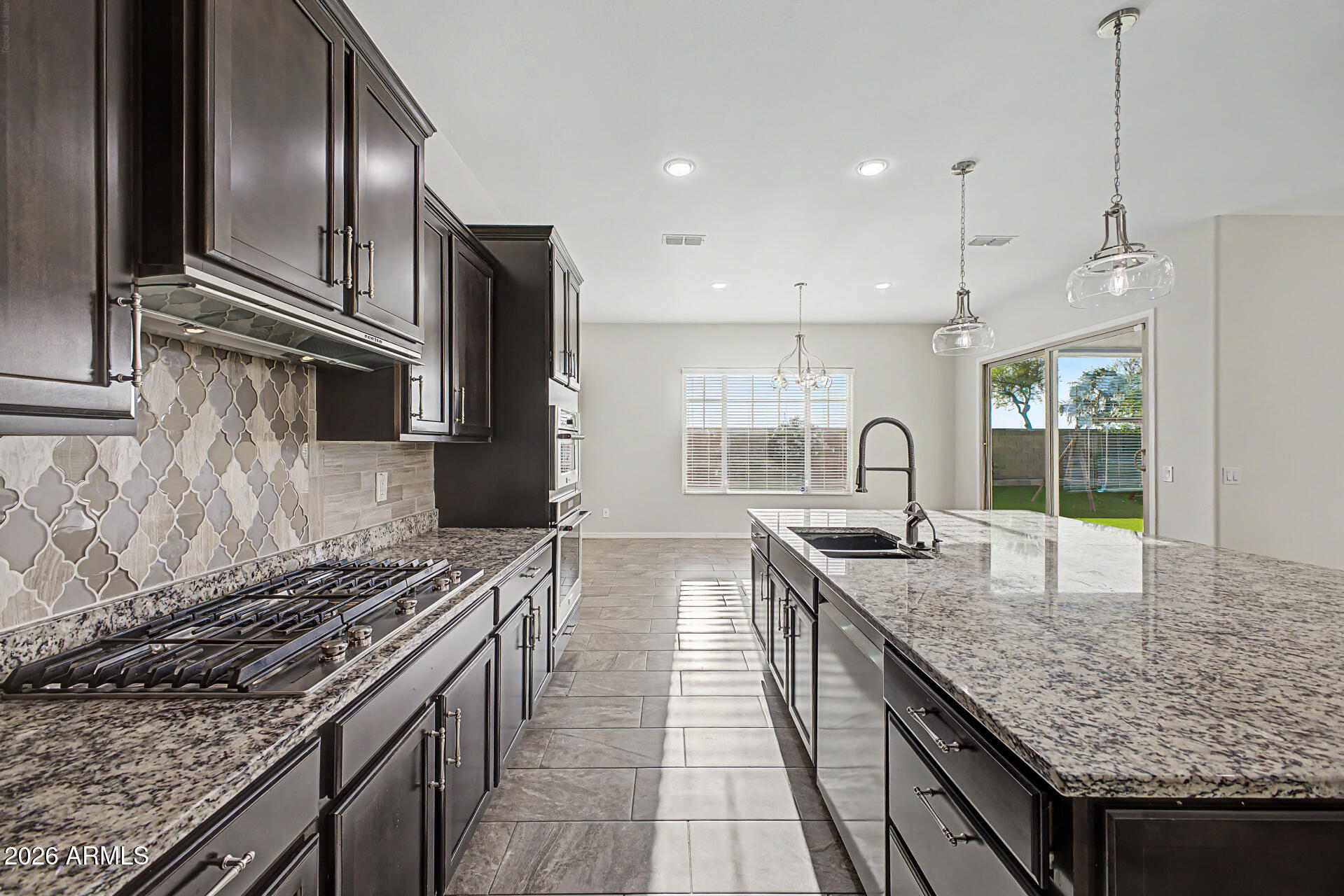 5030 South Seton Avenue Gilbert, AZ 85298 - Photo 15 of 50 21 - Seton