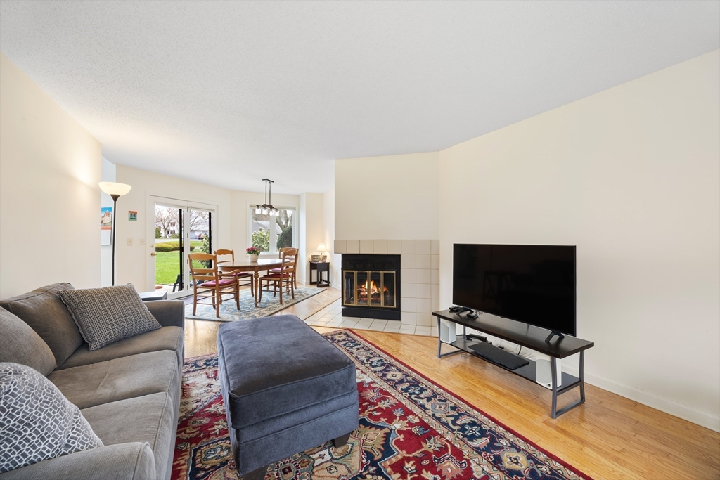 8 Baldwin Lane, Unit 8 Amherst, MA 01002 - Photo 14 of 40
