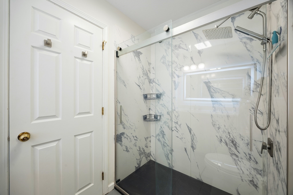 8 Baldwin Lane, Unit 8 Amherst, MA 01002 - Photo 26 of 40