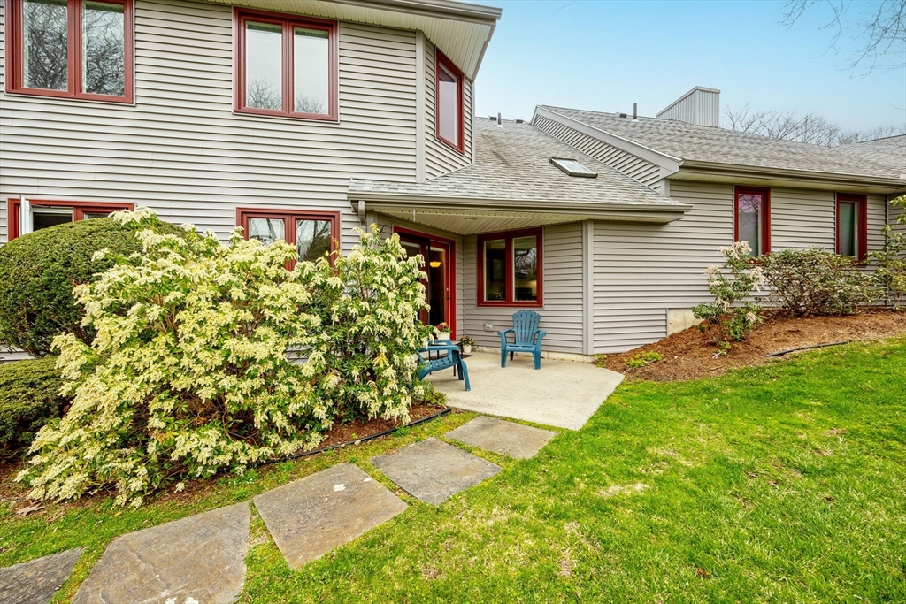 8 Baldwin Lane, Unit 8 Amherst, MA 01002 - Photo 34 of 40