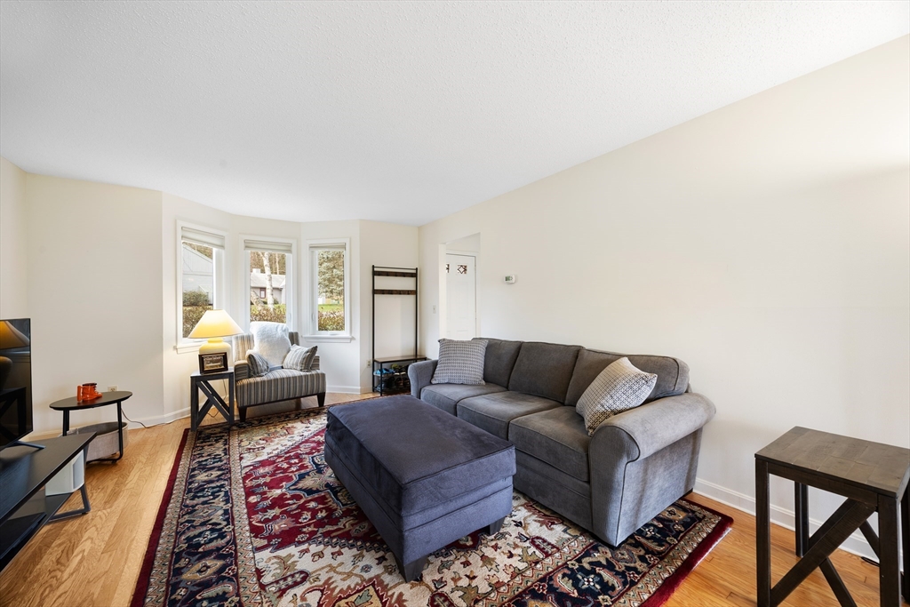 8 Baldwin Lane, Unit 8 Amherst, MA 01002 - Photo 7 of 40