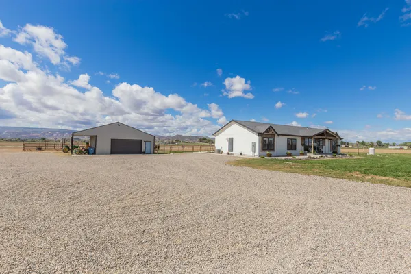 $695,000 | 1339 O O 1/2 Road, Loma, CO 81524