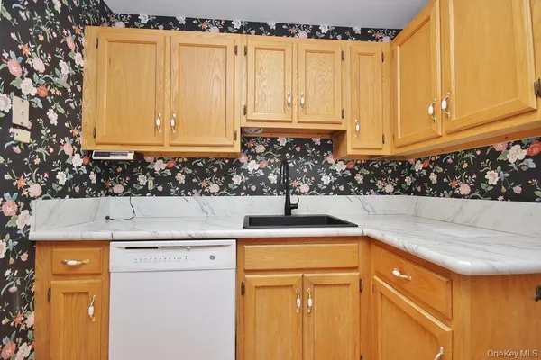 $340,000 | 201 Bentley Court, Brewster, NY 10509