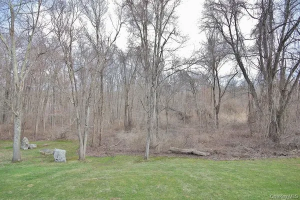 $340,000 | 201 Bentley Court, Brewster, NY 10509