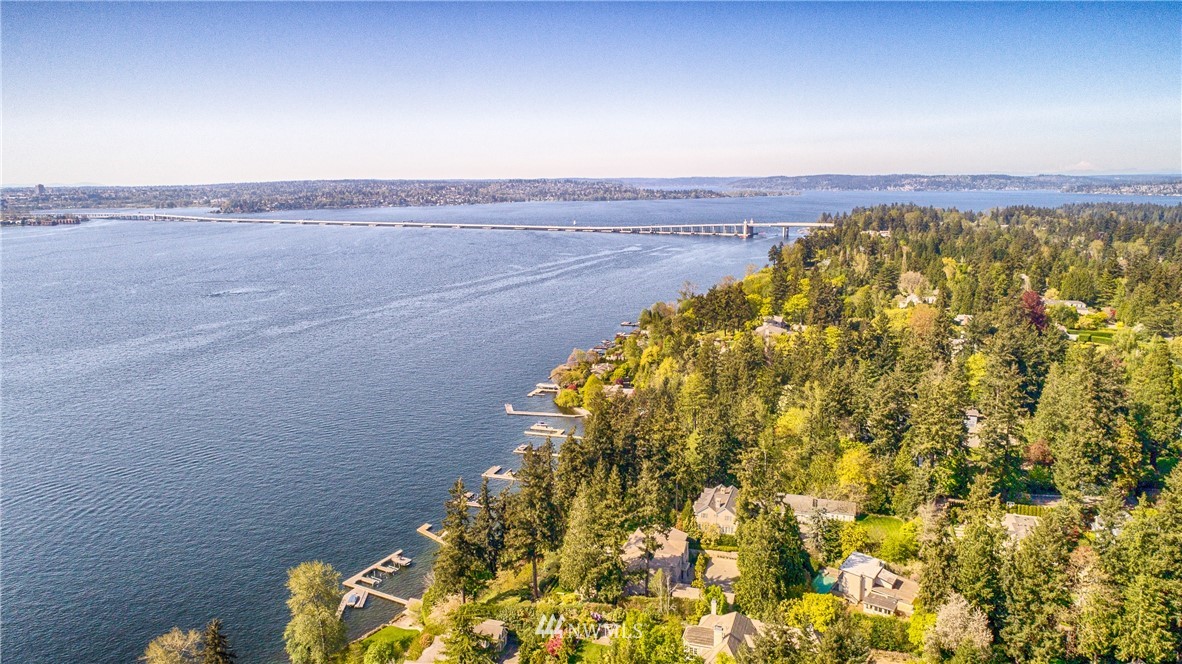 1137 Evergreen Point Road Medina, WA 98039 - Photo 17 of 18