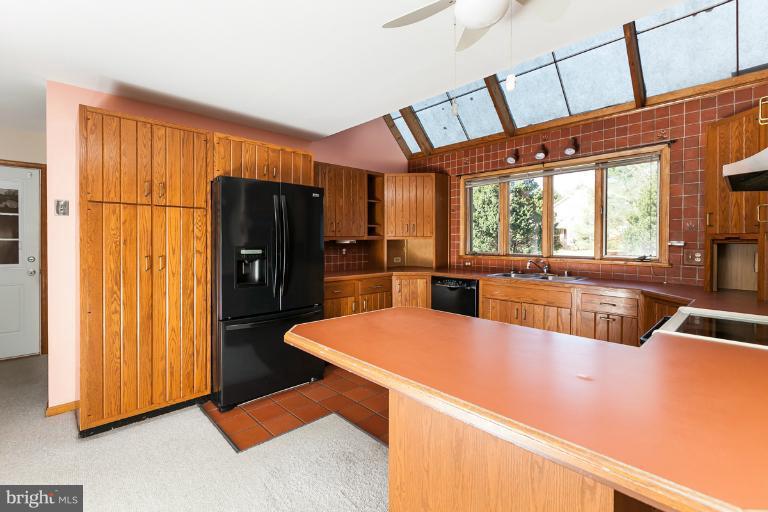 59 Seminary Farm Road Lutherville-Timonium, MD 21093 - Photo 14 of 30 Kitchen