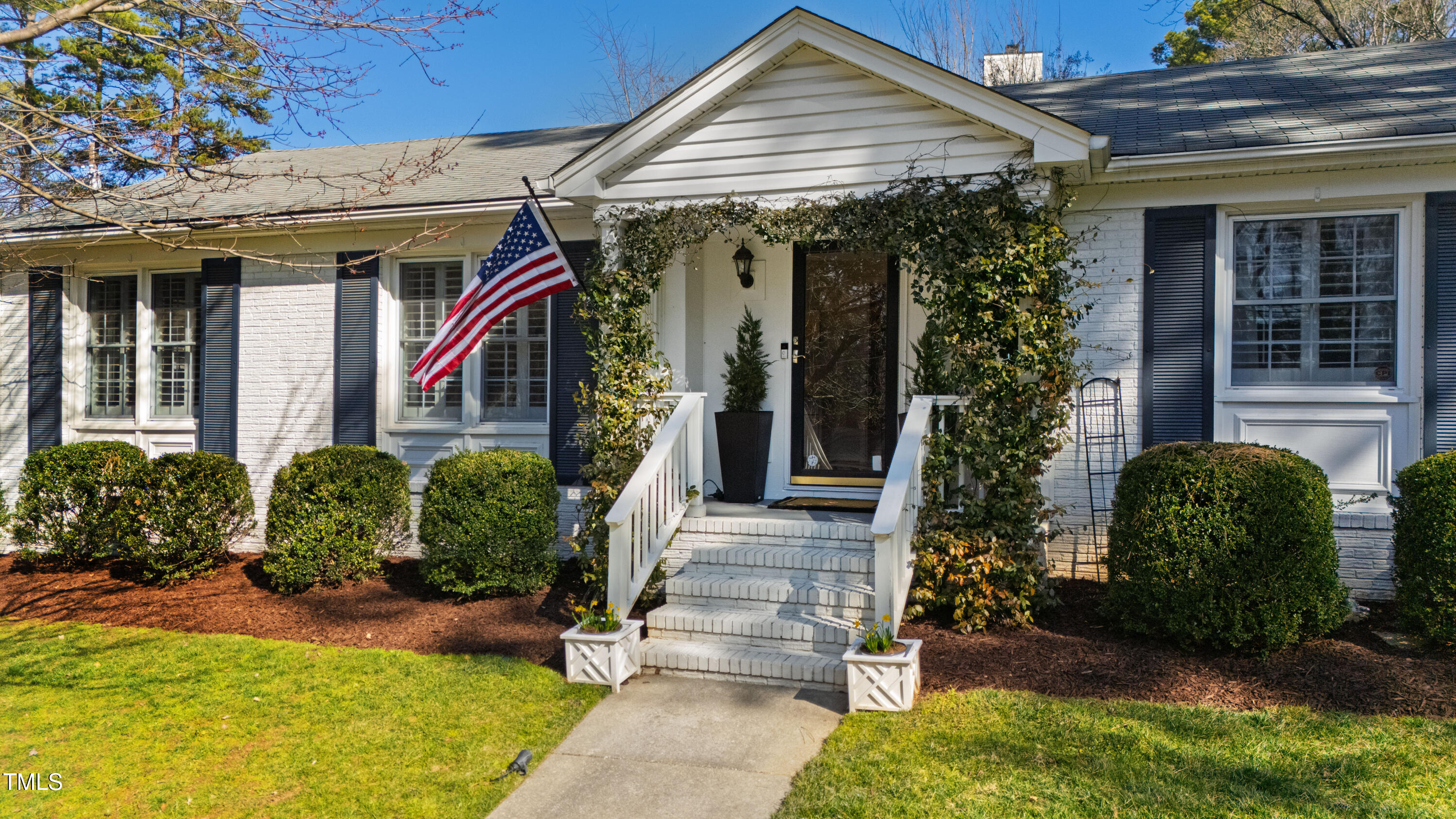 508 Currituck Drive Raleigh, NC 27609 - Photo 4 of 51 Currituk (5)
