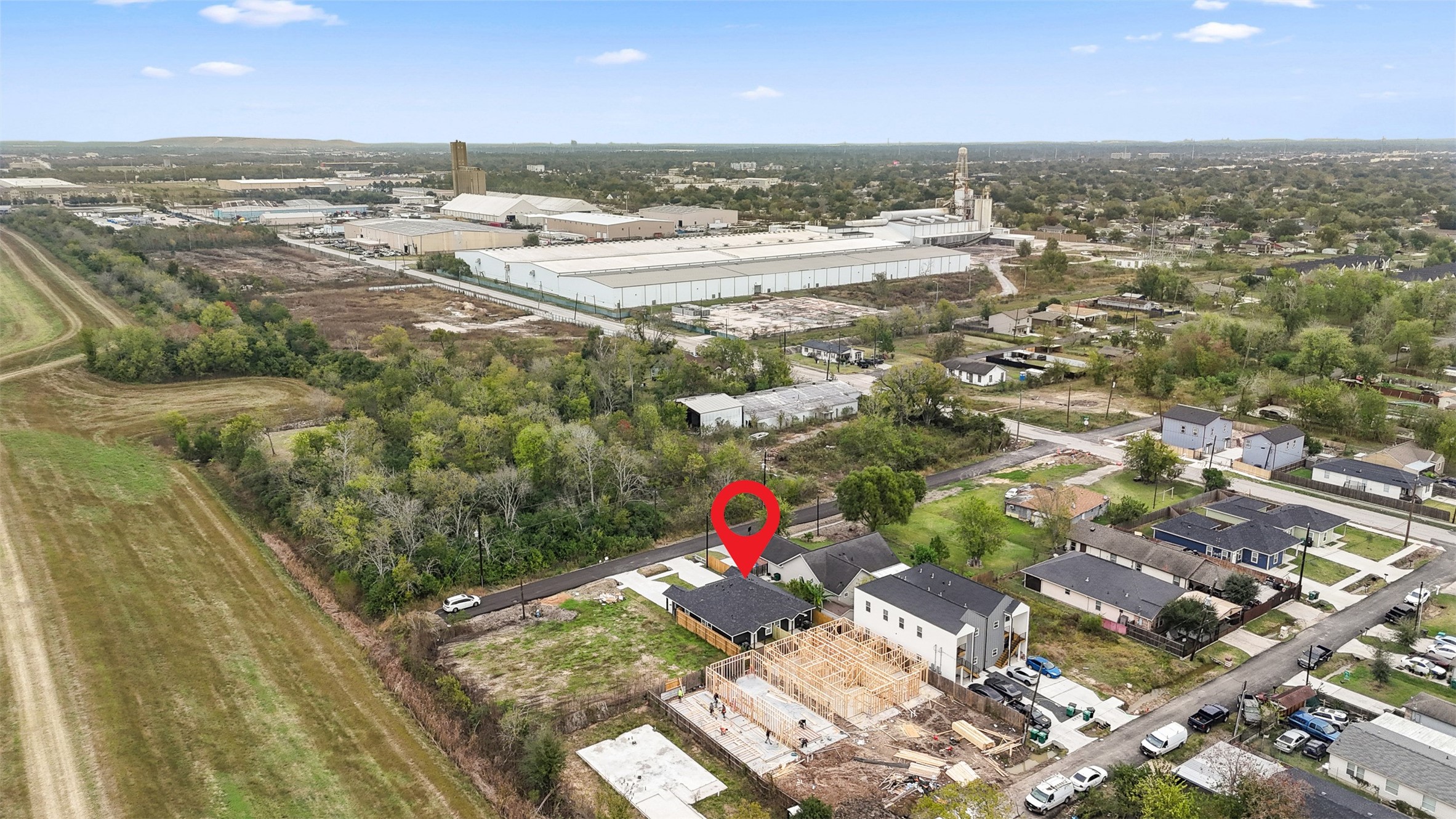 9718 Fillmore Street Houston, TX 77029 - Photo 23 of 30 an aerial view of residential houses with outdoor space
