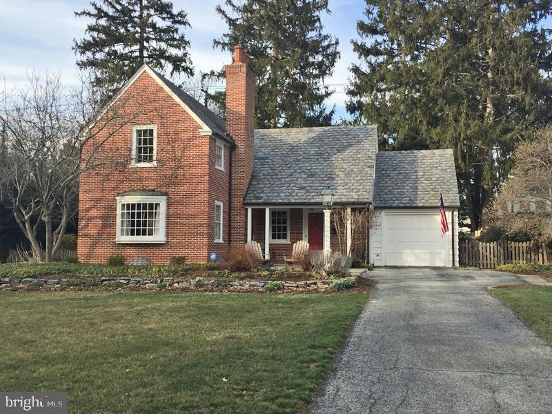 1319 Hillcrest Road Lancaster, PA 17603 - Photo 1 of 50 Gallery Image 1