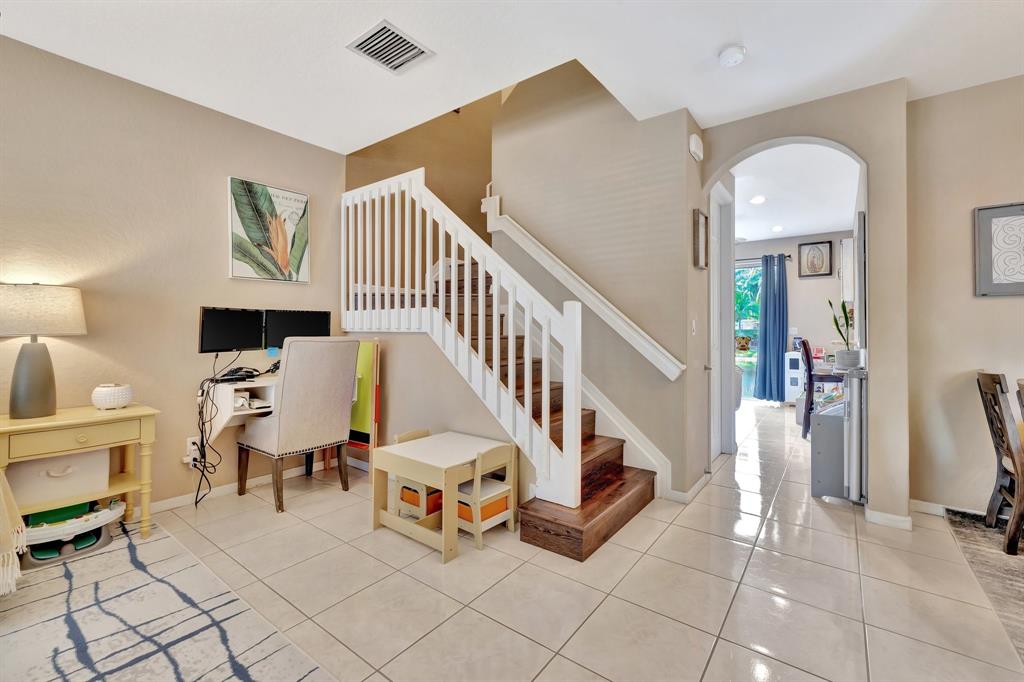 2851 Prospect Road, Unit 1209 Tamarac, FL 33309 - Photo 3 of 43