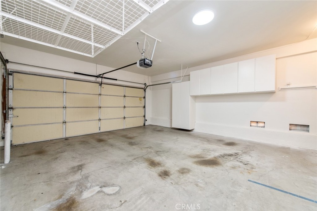 12 Parthenia Irvine, CA 92606 - Photo 20 of 25