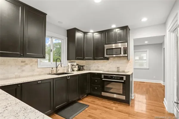 $4,995 | 10 Harvann Road, Norwalk, CT 06850