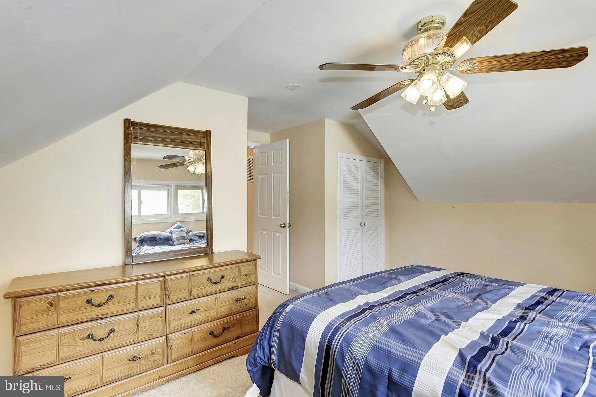 402 Mercer Road Rockville, MD 20852 - Photo 20 of 29 Bedroom
