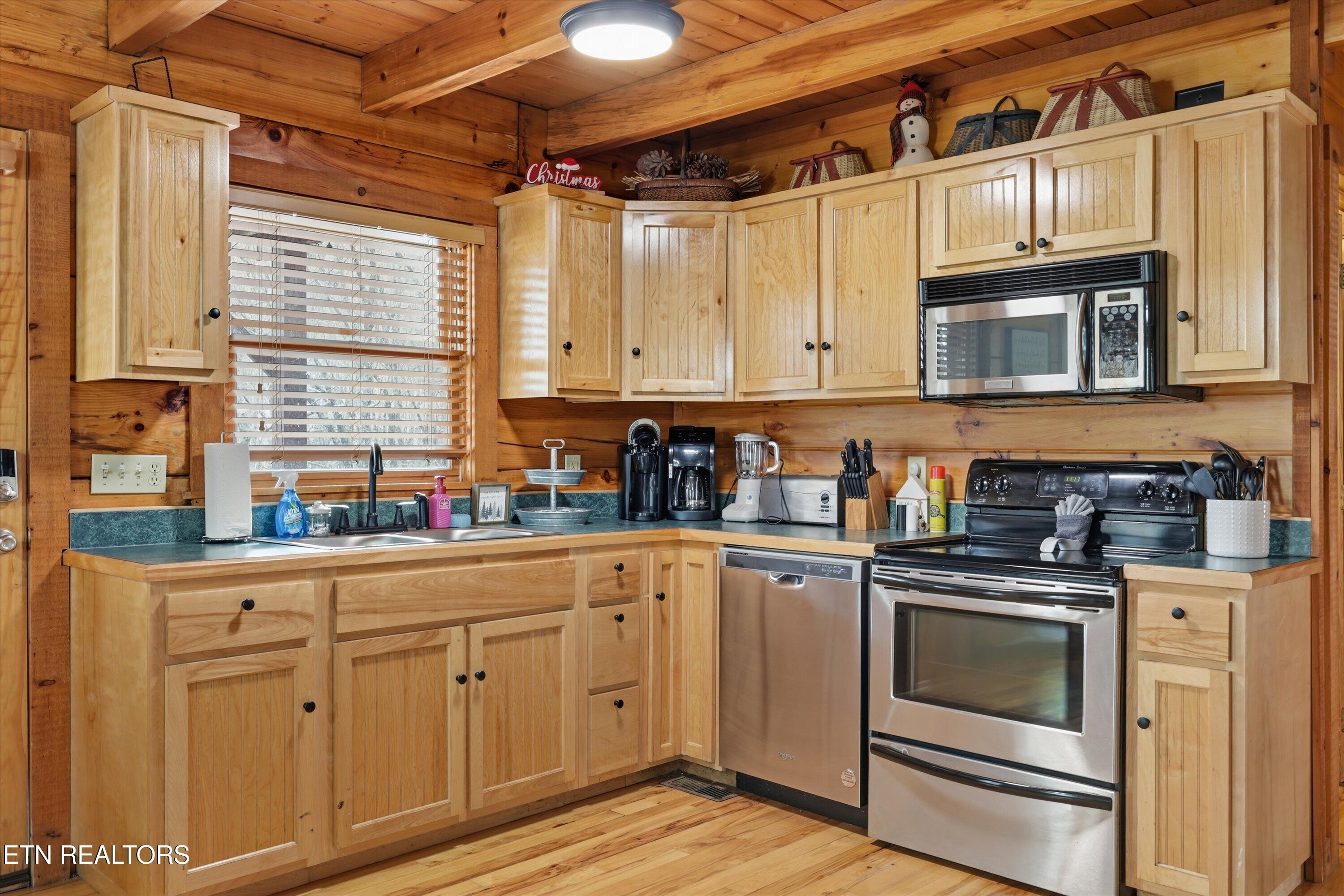 4224 Chamberlain Lane Sevierville, TN 37862 - Photo 5 of 26 13-4224 Chamberlain Ln 08