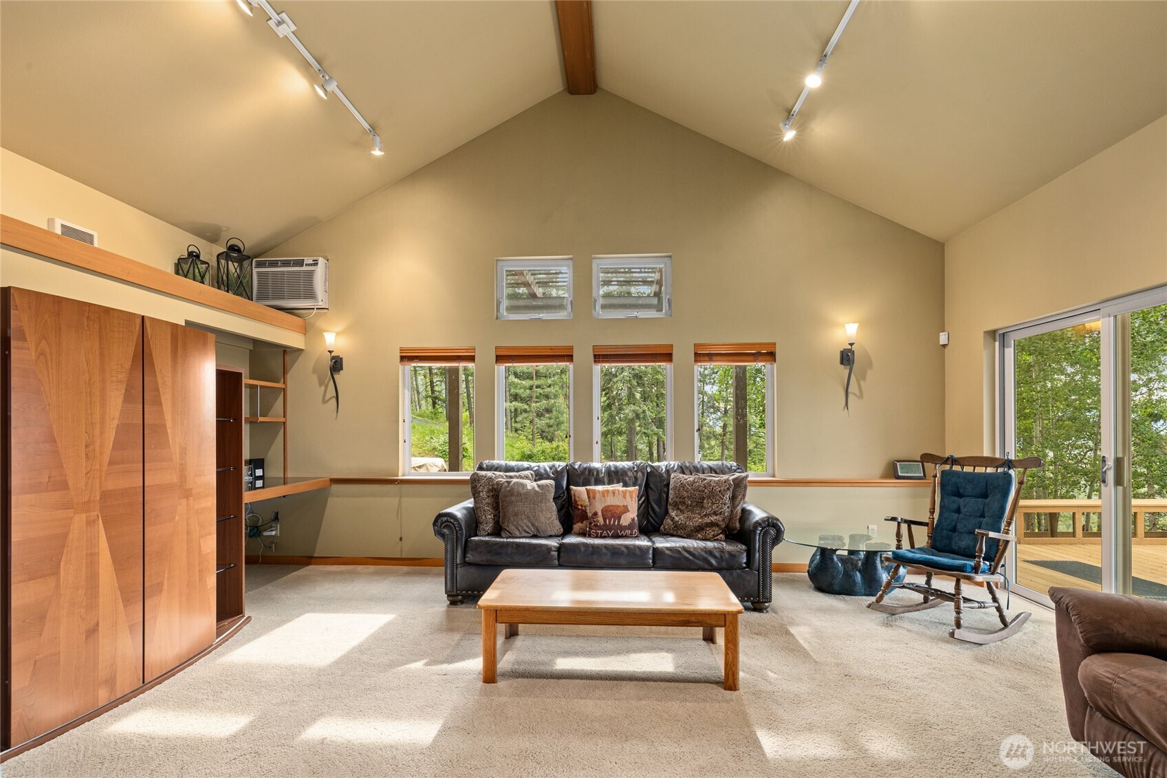 631 Thornton View Road Cle Elum, WA 98922 - Photo 5 of 40