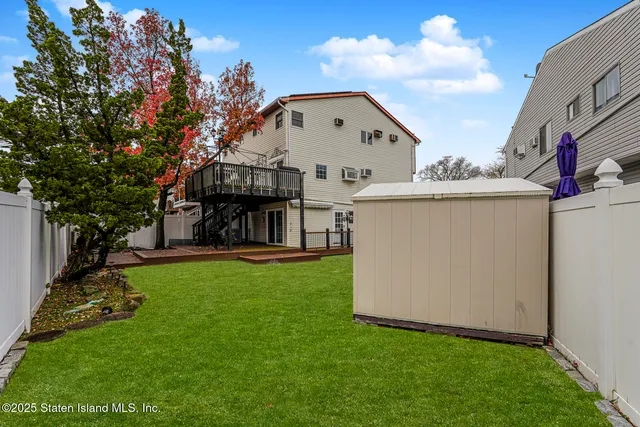 $749,900 | 197 Crossfield Avenue | Greenridge