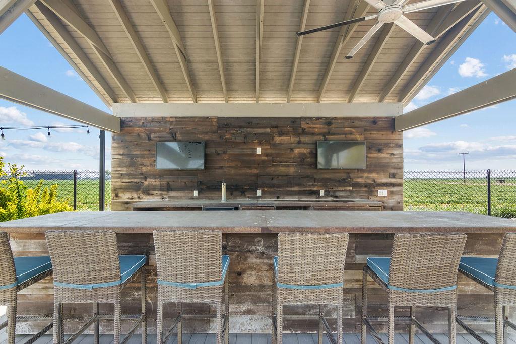 4930 South Faith Home Road Turlock, CA 95380 - Photo 48 of 69 view of patio featuring a ceiling fan