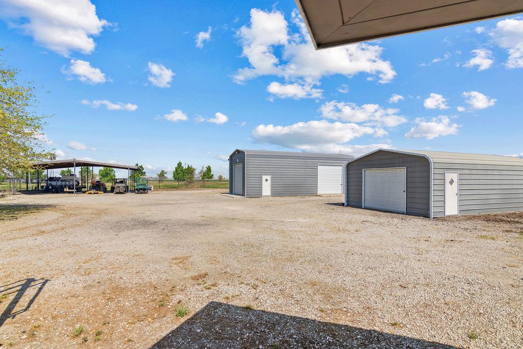 4930 South Faith Home Road Turlock, CA 95380 - Photo 53 of 69 view of detached garage