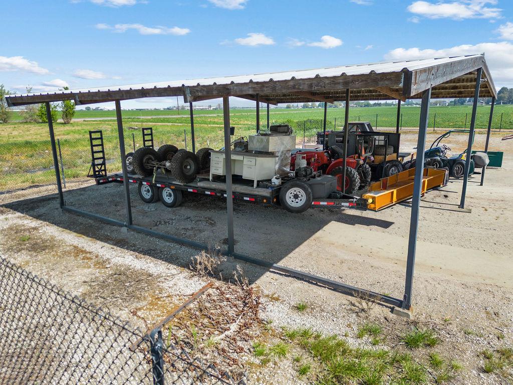 4930 South Faith Home Road Turlock, CA 95380 - Photo 55 of 69 view of covered area