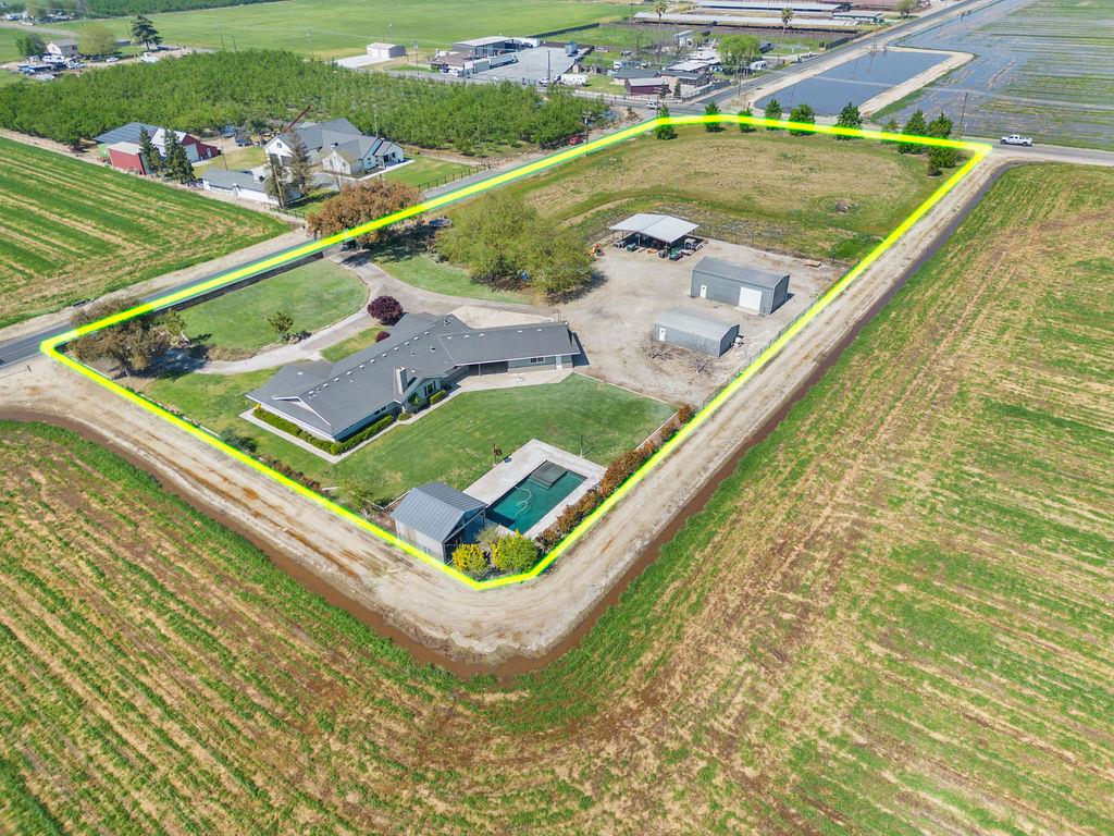 4930 South Faith Home Road Turlock, CA 95380 - Photo 58 of 69 aerial view of sparsely populated area with farmland and property boundaries highlighted