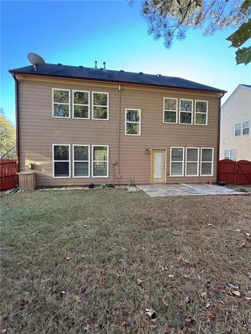 $2,400 | 1075 Harvest Brook Way, Lawrenceville, GA 30043