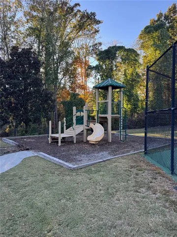 $2,400 | 1075 Harvest Brook Way, Lawrenceville, GA 30043