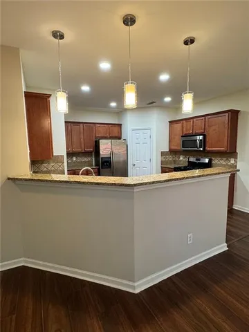 $2,400 | 1075 Harvest Brook Way, Lawrenceville, GA 30043