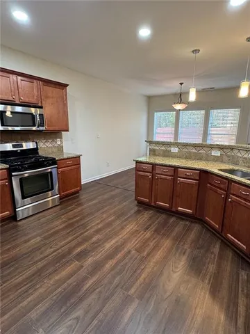 $2,400 | 1075 Harvest Brook Way, Lawrenceville, GA 30043