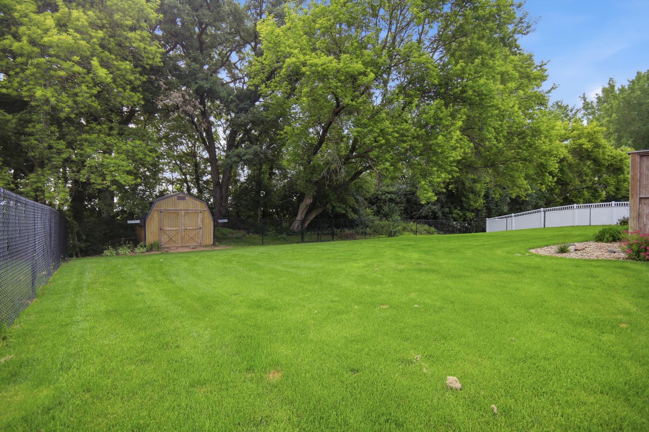 1102 28th Street Southwest Austin, MN 55912 - Photo 51 of 67