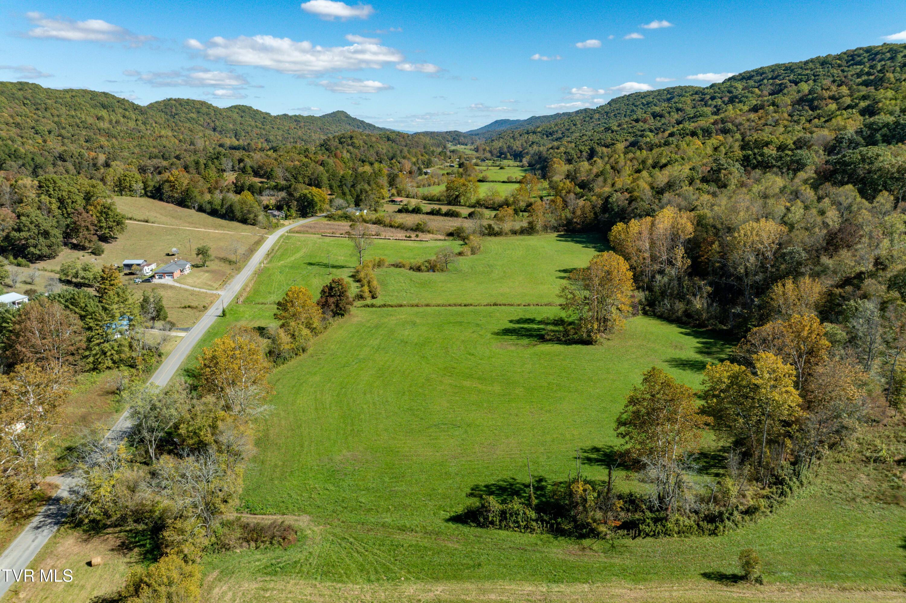 3546 Goshen Valley Road Rogersville, TN 37857 - Photo 14 of 61 3546 Goshen Valley Rd (46 of 116)
