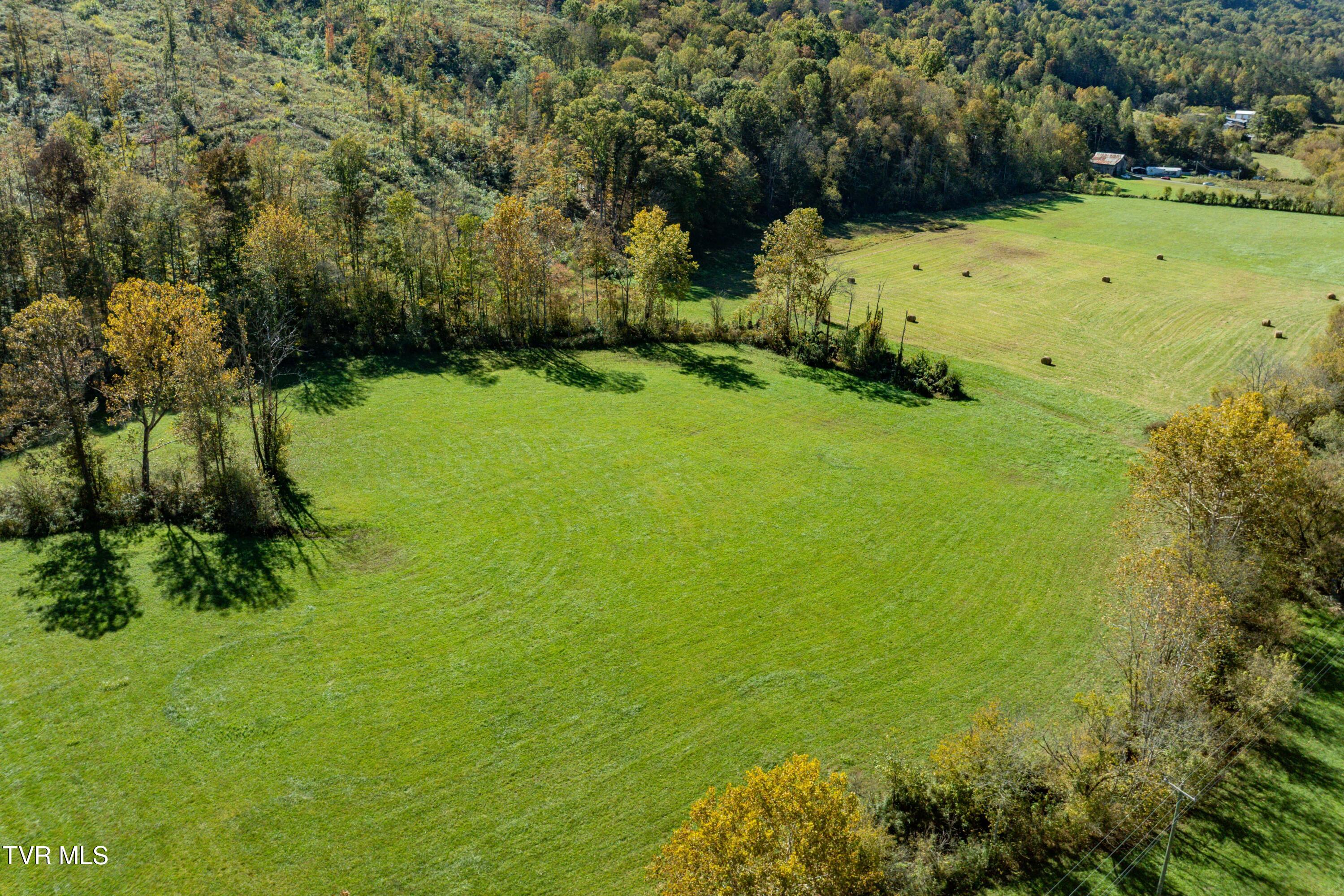 3546 Goshen Valley Road Rogersville, TN 37857 - Photo 15 of 61 3546 Goshen Valley Rd (48 of 116)