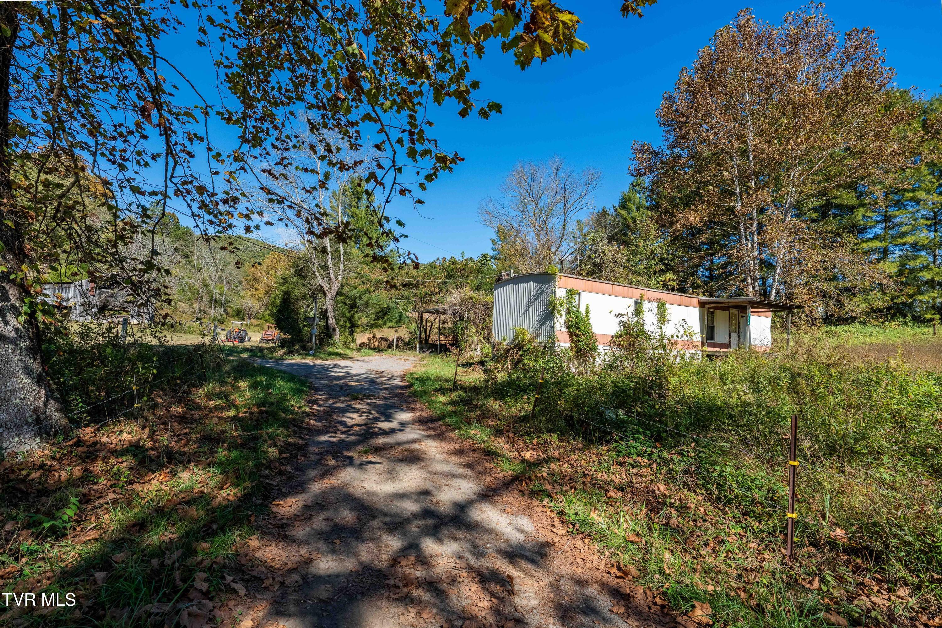 3546 Goshen Valley Road Rogersville, TN 37857 - Photo 32 of 61 3546 Goshen Valley Rd (76 of 116)