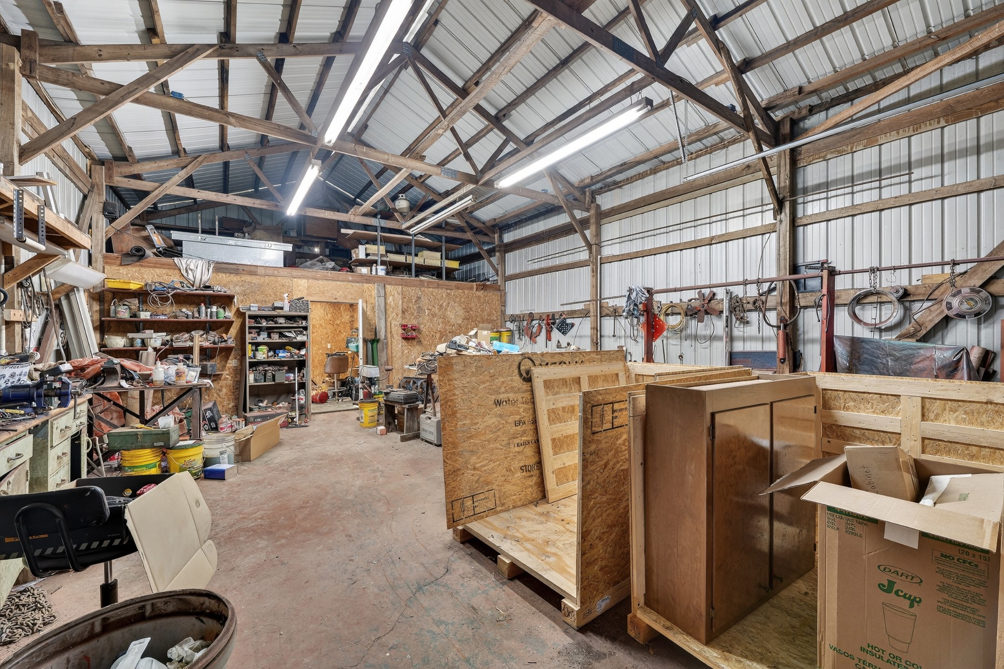 679 Howell Hill Road Flintville, TN 37335 - Photo 27 of 44 a view of a garage with storage