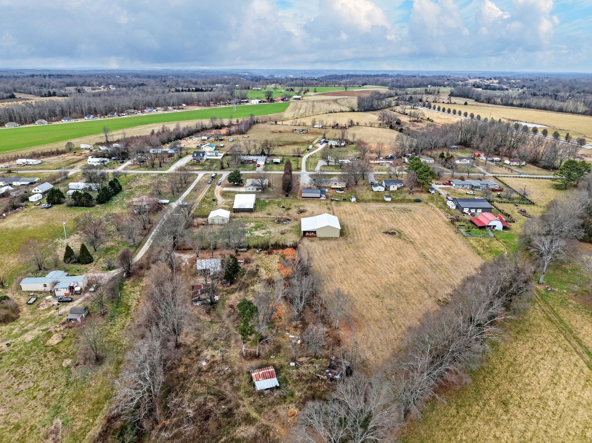 679 Howell Hill Road Flintville, TN 37335 - Photo 38 of 44 a view of a city
