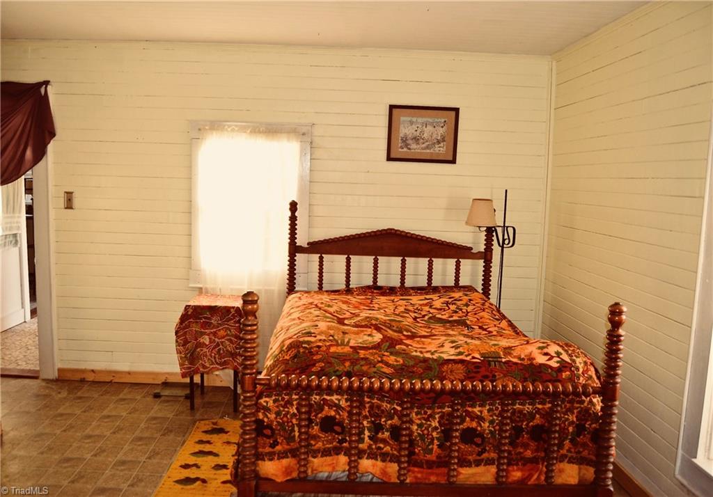 157 Grissom Road Troy, NC 27371 - Photo 6 of 10 Gallery Image 6