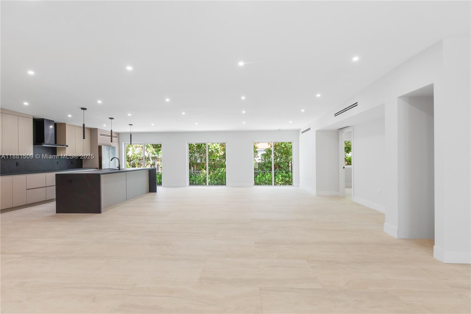 2251 Southwest 20th Street Miami, FL 33145 - Photo 12 of 37