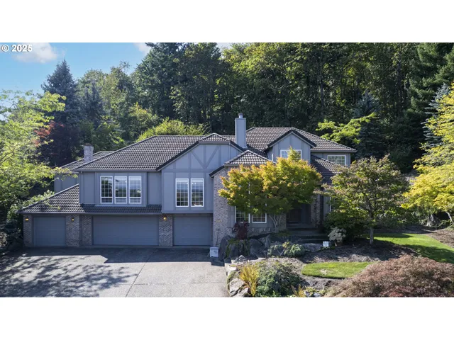 $848,000 | 1407 Southeast Beech Place, Gresham, OR 97080