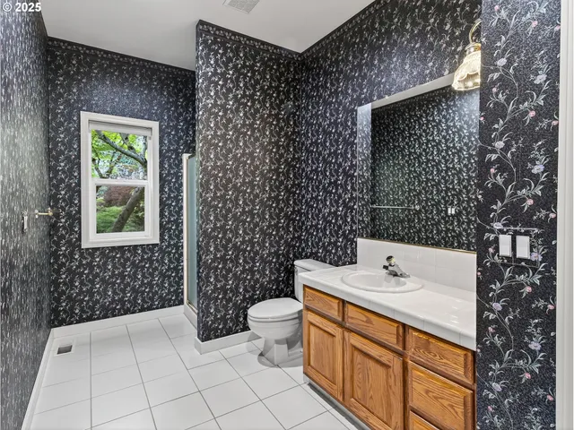 $848,000 | 1407 Southeast Beech Place, Gresham, OR 97080