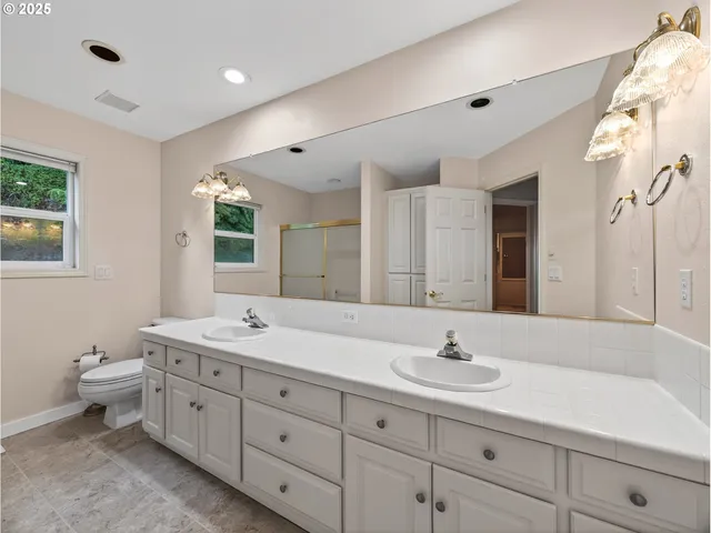 $848,000 | 1407 Southeast Beech Place, Gresham, OR 97080