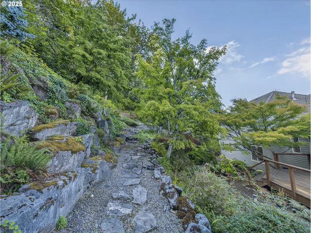 $848,000 | 1407 Southeast Beech Place, Gresham, OR 97080