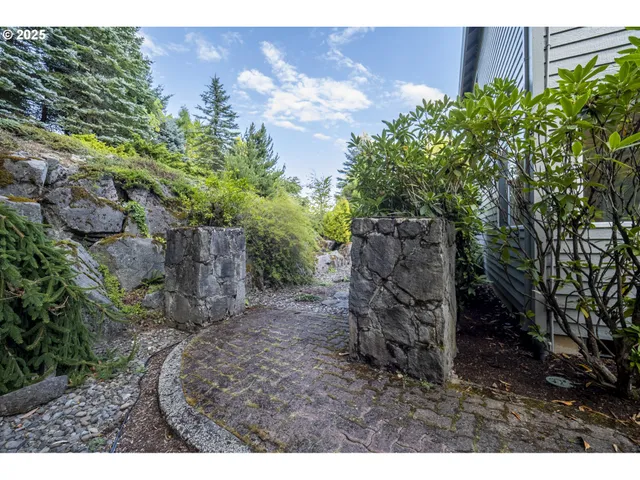 $848,000 | 1407 Southeast Beech Place, Gresham, OR 97080